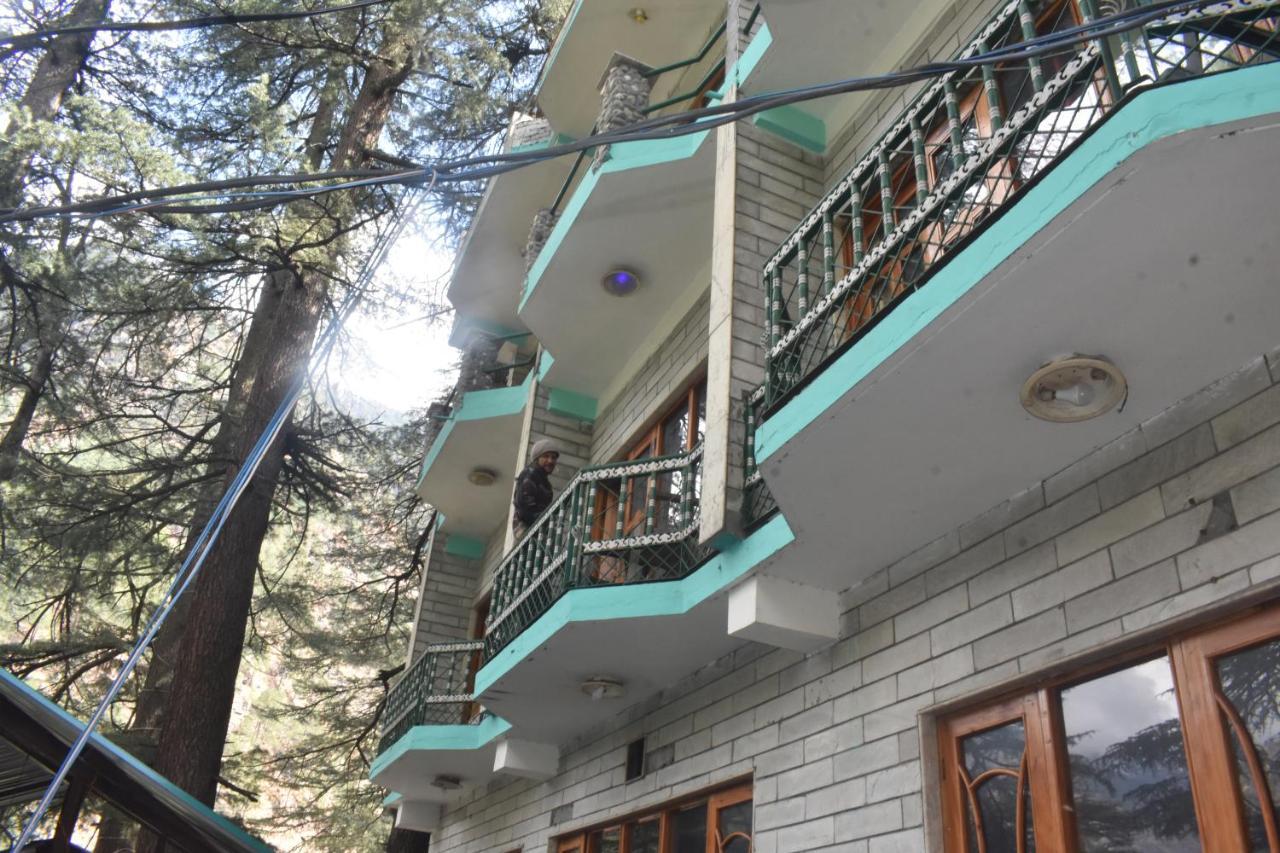 Hotel Deep Forest Kasol Exteriör bild