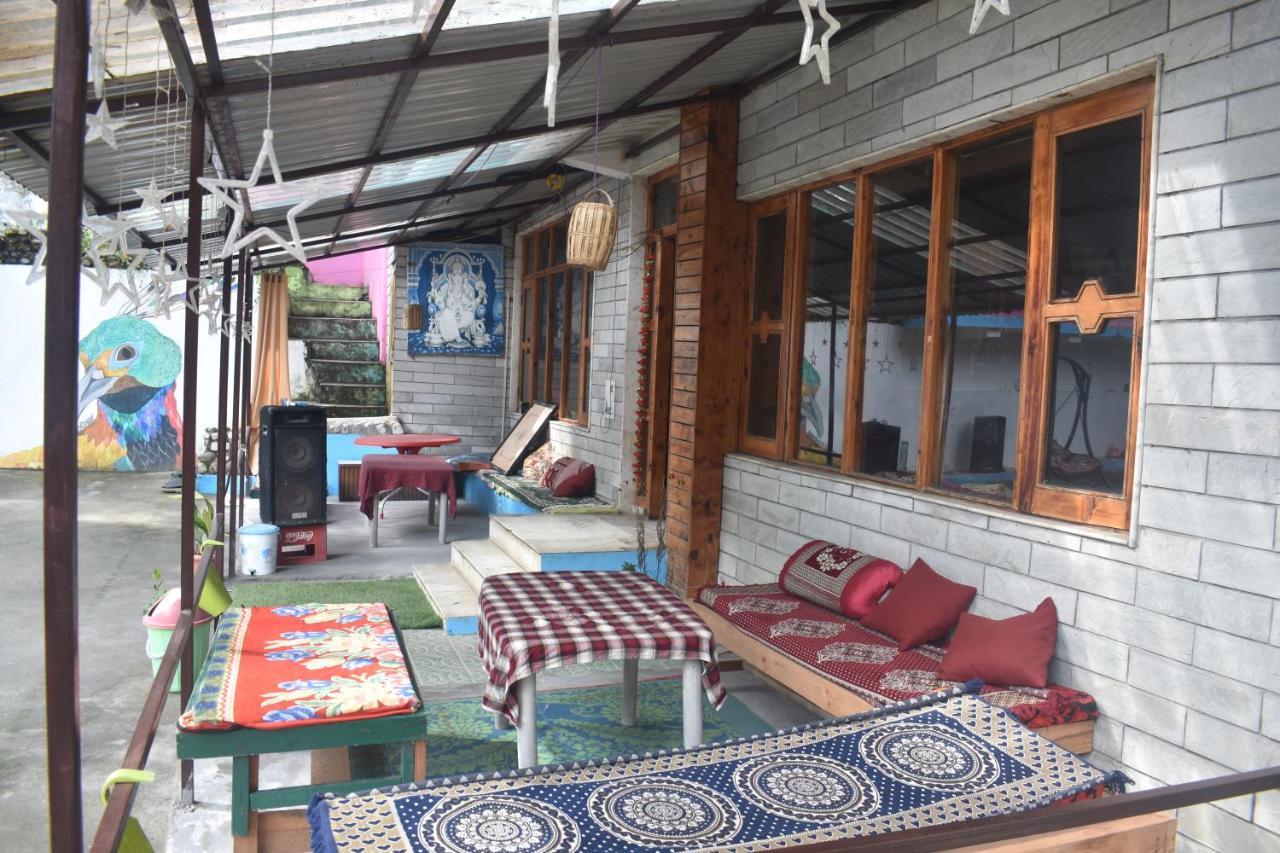 Hotel Deep Forest Kasol Exteriör bild
