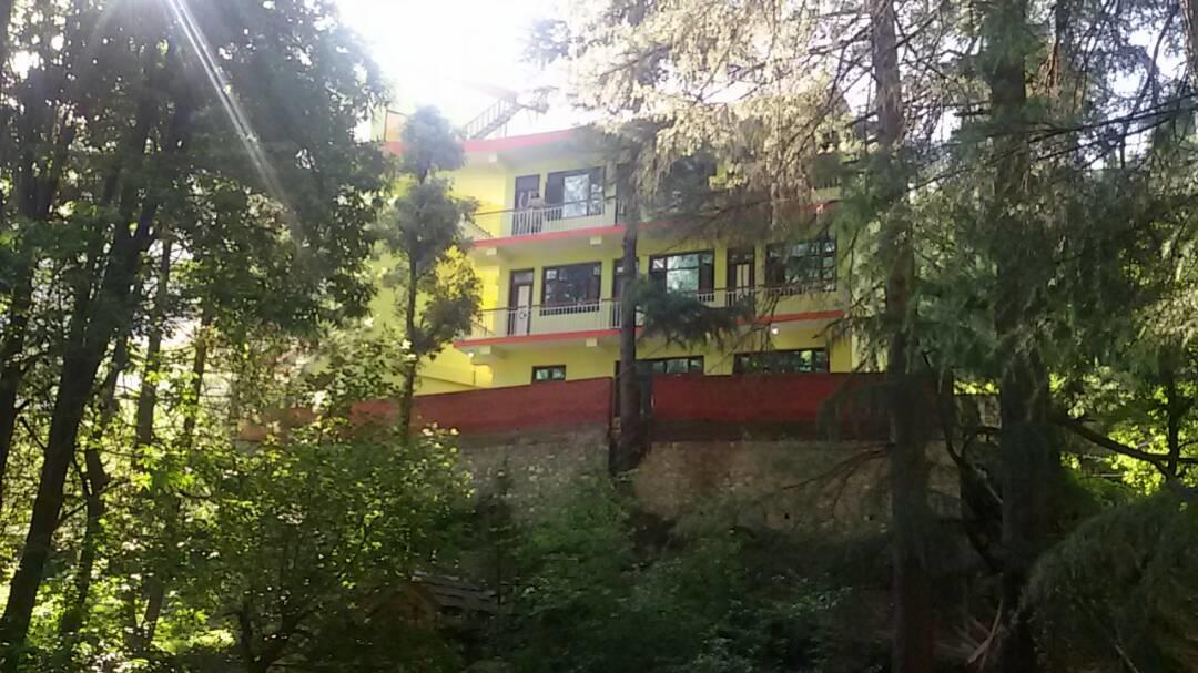 Hotel Deep Forest Kasol Exteriör bild